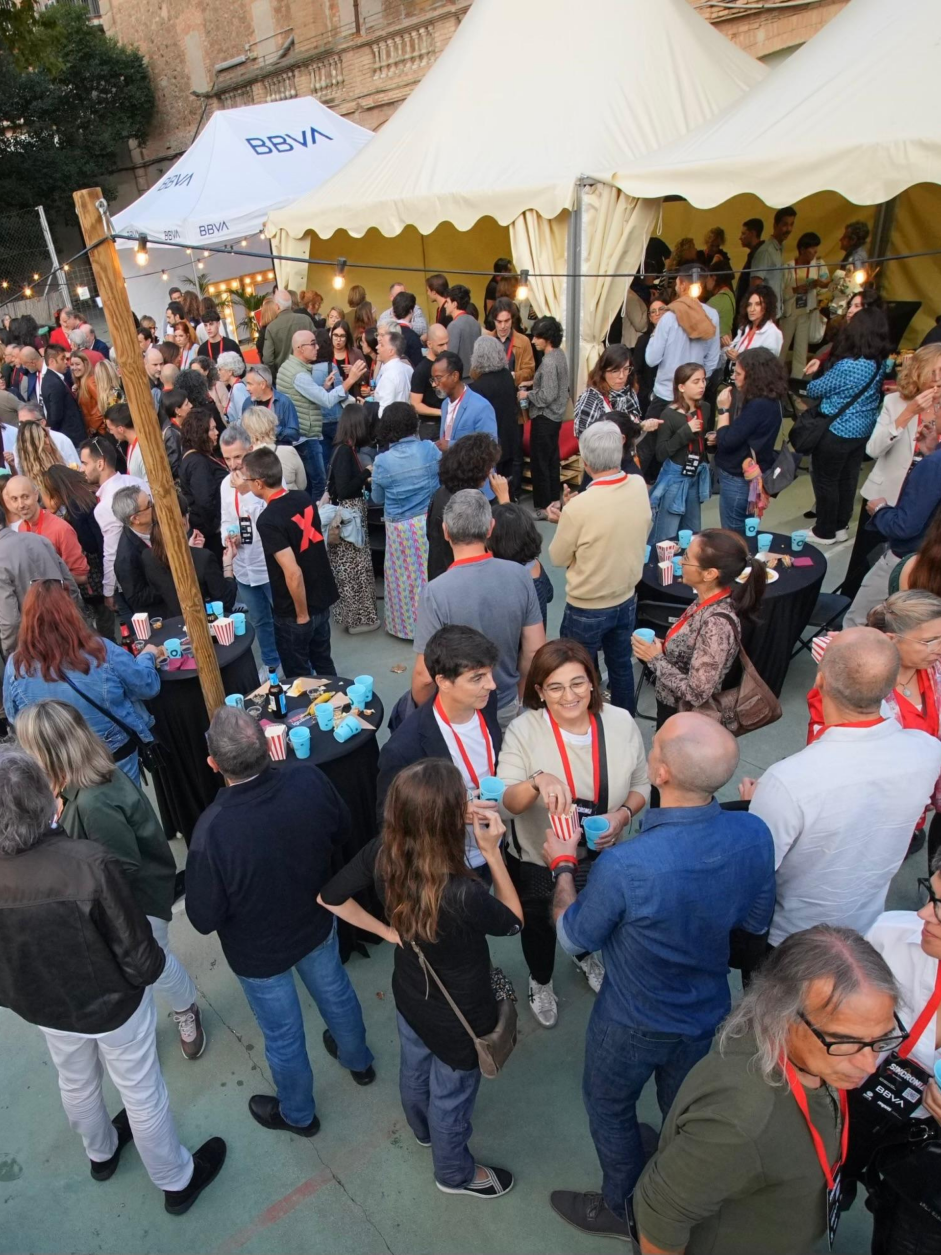 Festivales de música con vasos reutilizables Benviro